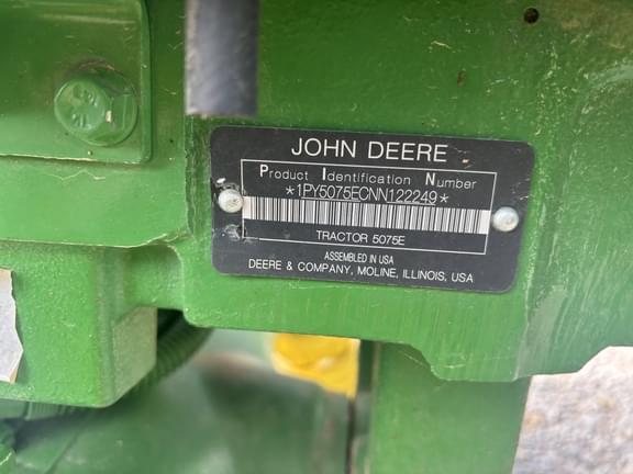Image of John Deere 5075E equipment image 4