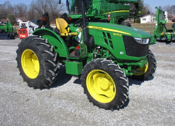 Image of John Deere 5075E Primary image