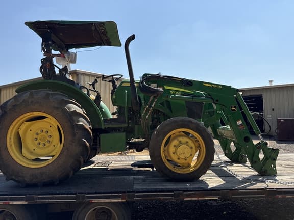 Image of John Deere 5075E equipment image 2
