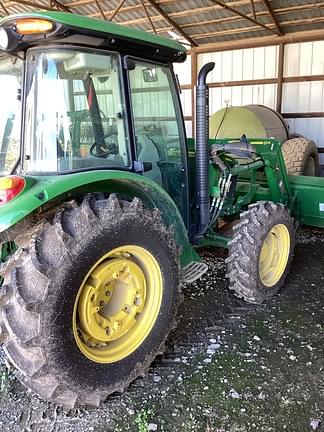 Image of John Deere 5075E equipment image 4