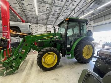 Main image John Deere 5075E