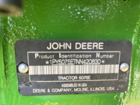 2022 John Deere 5075E Equipment Image0