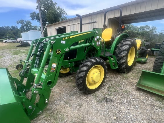 2022 John Deere 5075E Equipment Image0
