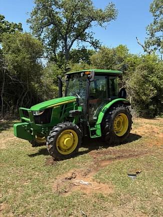 Image of John Deere 5075E Primary image