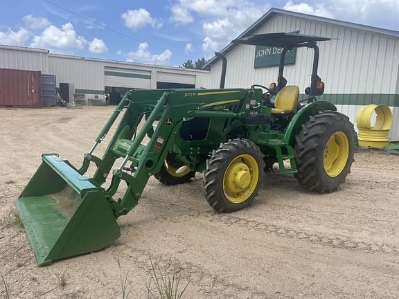 Image of John Deere 5075E equipment image 1