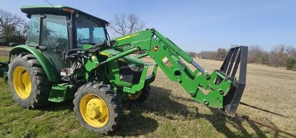 Image of John Deere 5075E equipment image 2