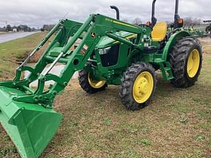 Main image John Deere 5075E 8