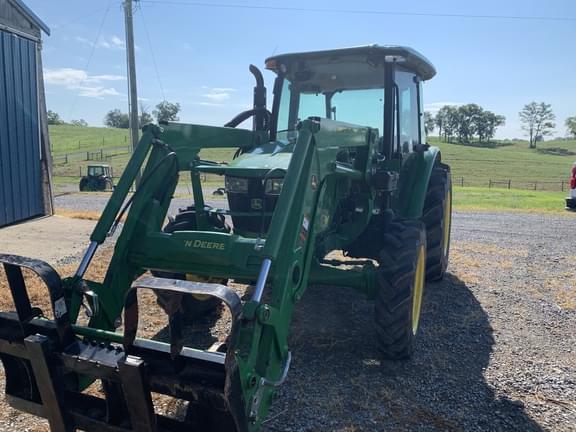 Image of John Deere 5075E equipment image 3