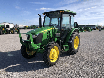 Main image John Deere 5075E