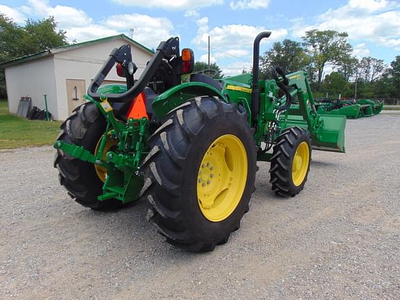 Image of John Deere 5075E equipment image 2