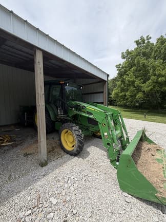 Image of John Deere 5075E equipment image 3