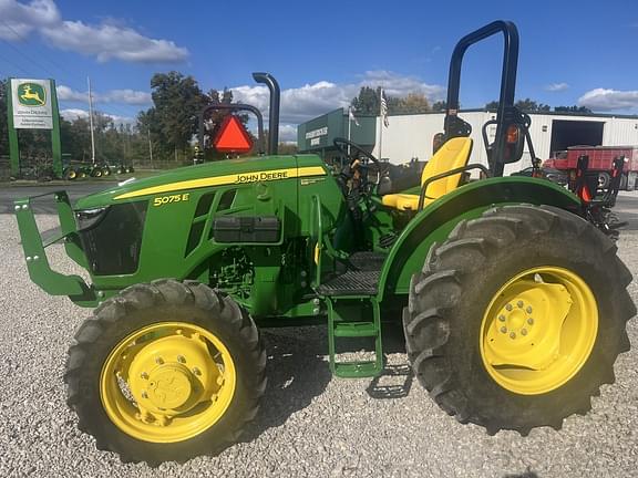 Image of John Deere 5075E Primary image