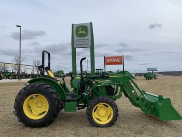 Main image John Deere 5075E