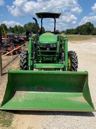 Image of John Deere 5075E equipment image 1