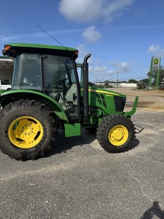 Image of John Deere 5075E equipment image 2