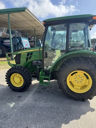 Image of John Deere 5075E equipment image 1