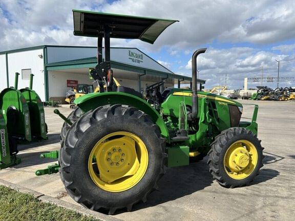 Image of John Deere 5075E equipment image 1