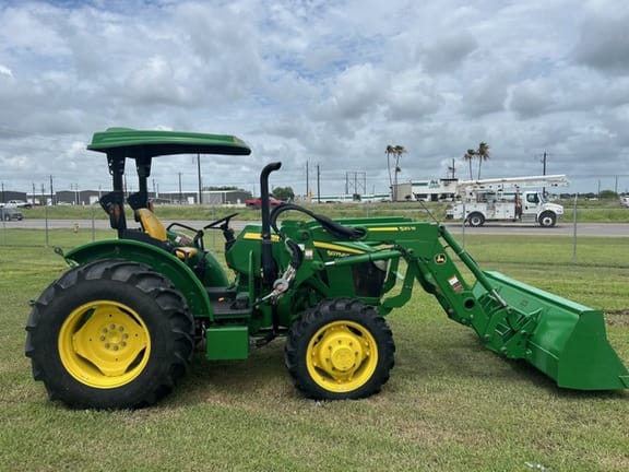 2022 John Deere 5075E Equipment Image0