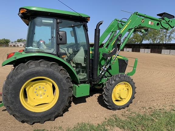 Image of John Deere 5075E Primary image