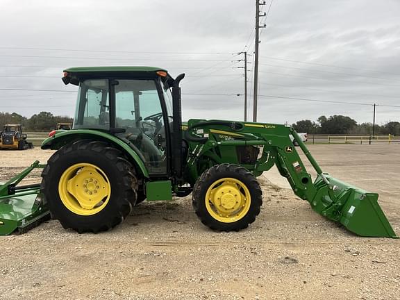 Image of John Deere 5075E equipment image 4