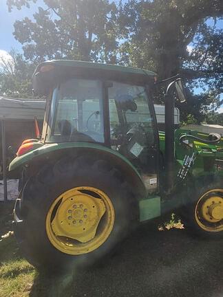 Image of John Deere 5075E equipment image 4
