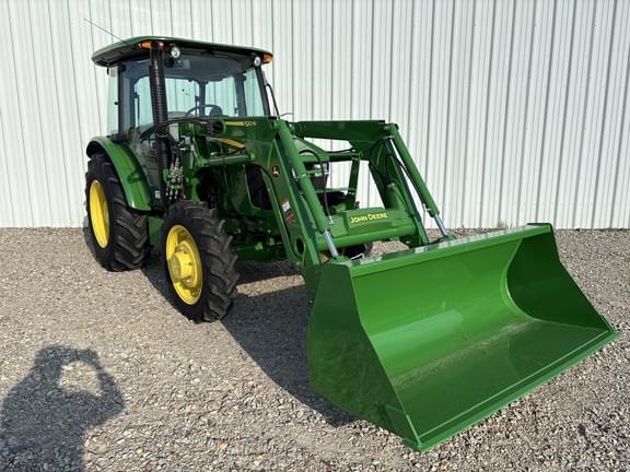 Image of John Deere 5075E equipment image 4