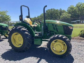 Main image John Deere 5075E