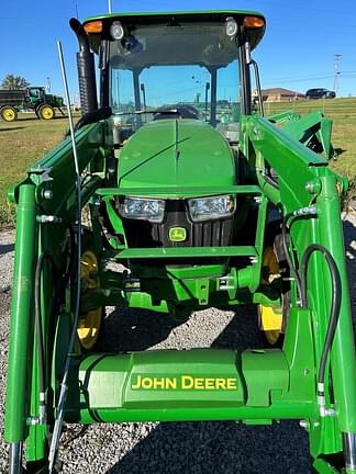 Image of John Deere 5075E equipment image 2