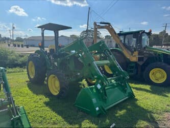 Main image John Deere 5075E