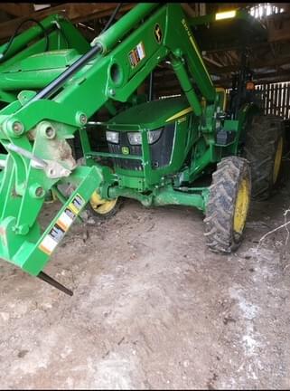 Main image John Deere 5075E