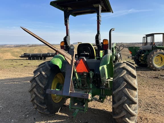 Image of John Deere 5075E equipment image 3