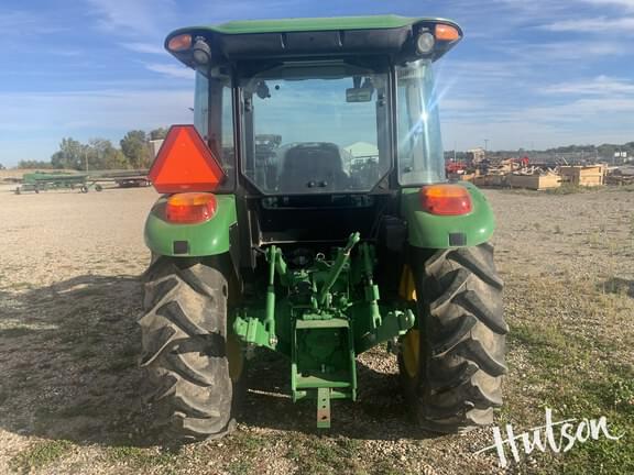 Image of John Deere 5075E equipment image 3