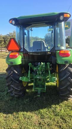Image of John Deere 5075E equipment image 4
