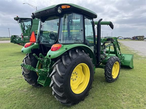 Image of John Deere 5075E equipment image 4