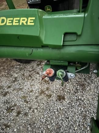 Image of John Deere 5075E equipment image 4
