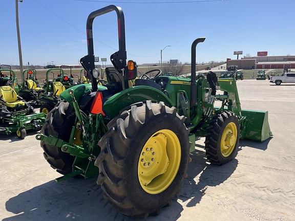 Image of John Deere 5075E equipment image 4
