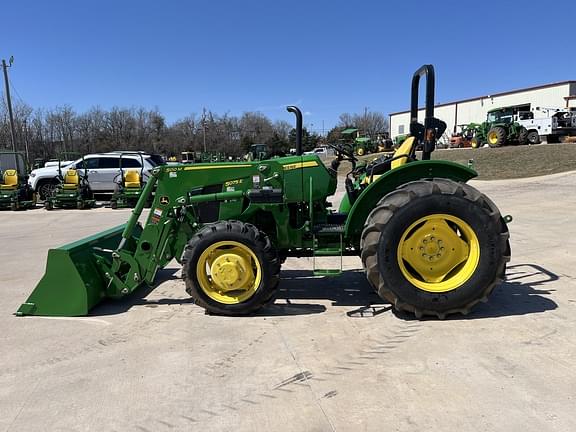 Image of John Deere 5075E equipment image 1