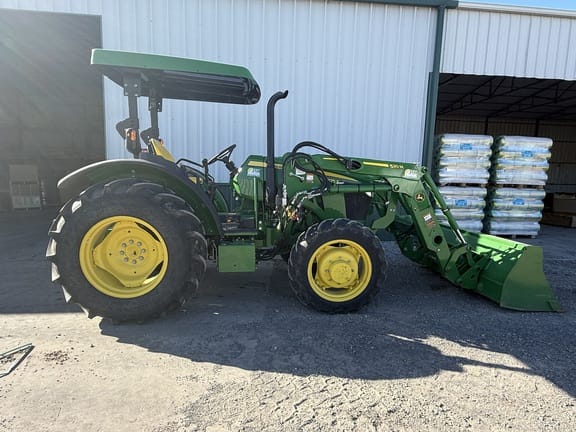 2022 John Deere 5075E Equipment Image0