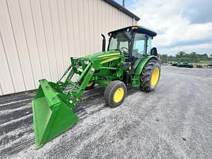 Main image John Deere 5075E 0