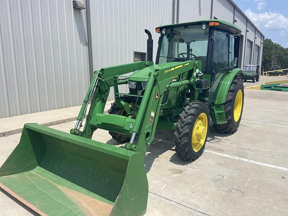 Image of John Deere 5075E equipment image 3