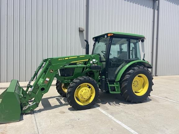 Image of John Deere 5075E equipment image 4