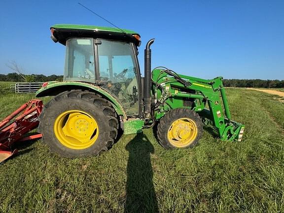 Image of John Deere 5075E equipment image 1