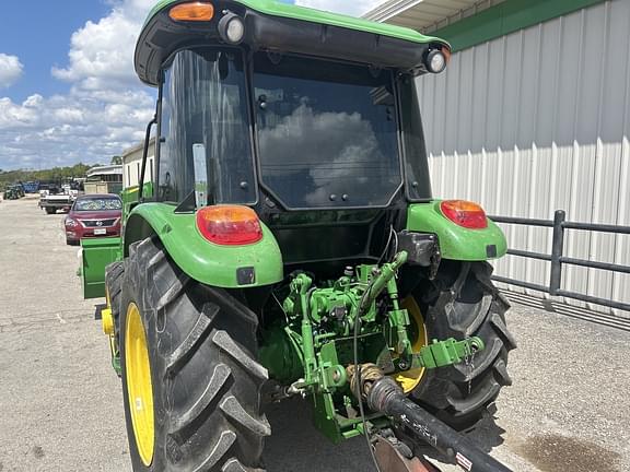 Image of John Deere 5075E equipment image 2