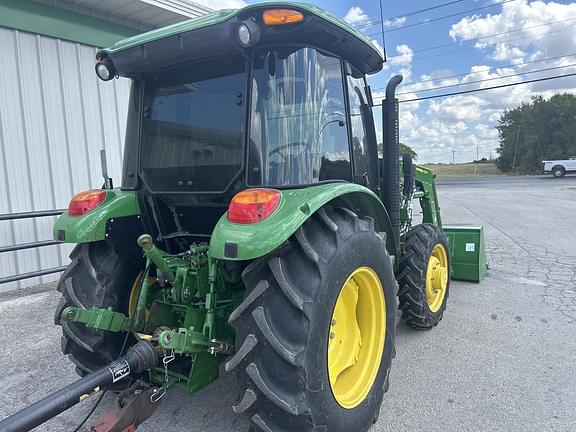 Image of John Deere 5075E equipment image 2