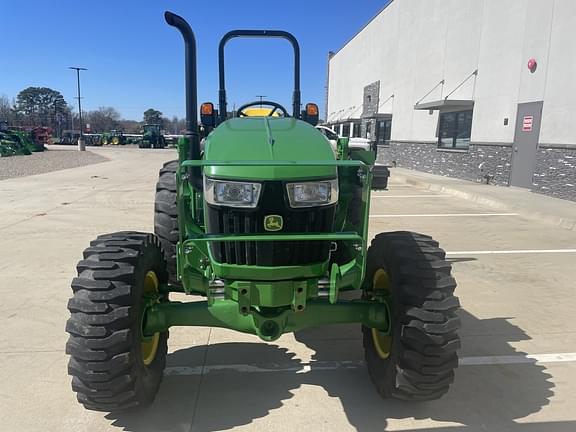 Image of John Deere 5075E equipment image 1