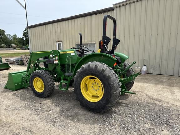 Image of John Deere 5075E equipment image 2
