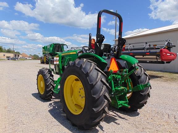 Image of John Deere 5075E equipment image 1