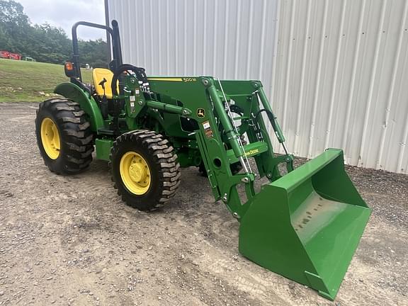 Image of John Deere 5075E equipment image 3