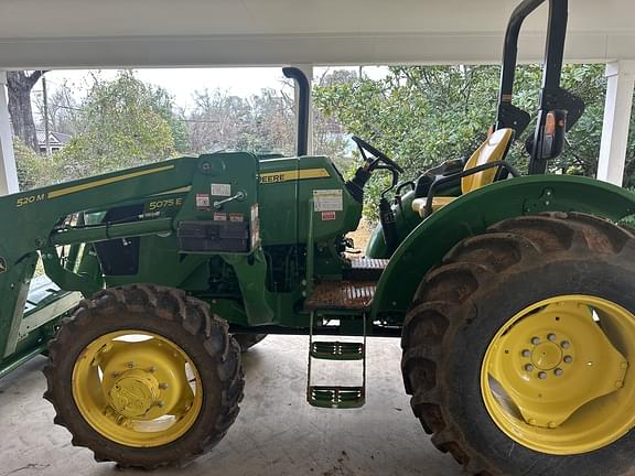 Image of John Deere 5075E equipment image 1