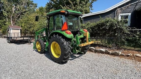 Image of John Deere 5075E equipment image 3